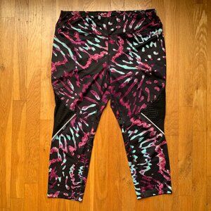 Avia Capris Womens Large Purple and Blue animal print